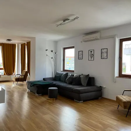 Toronto Easybook Timisoara